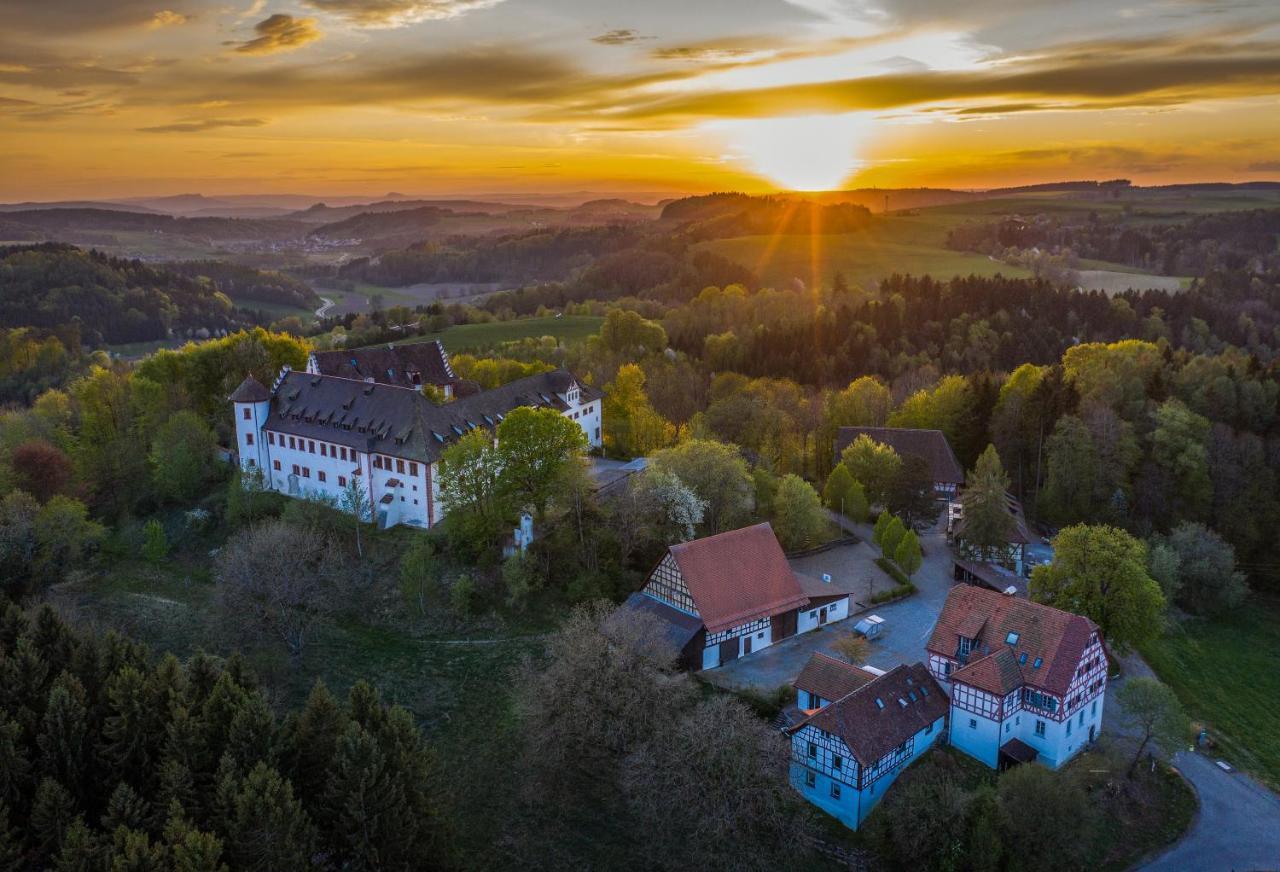 Hotel & Tagungszentrum Schloss Hohenfels Hohenfels  Bagian luar foto