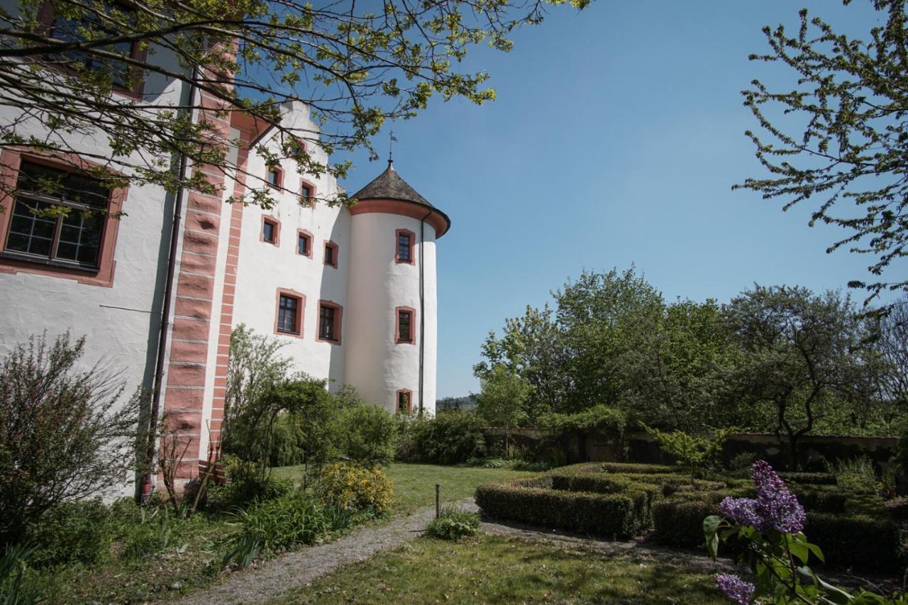 Hotel & Tagungszentrum Schloss Hohenfels Hohenfels  Bagian luar foto