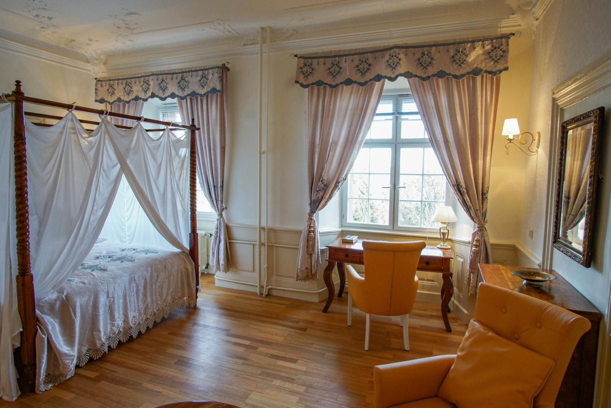 Hotel & Tagungszentrum Schloss Hohenfels Hohenfels  Bagian luar foto